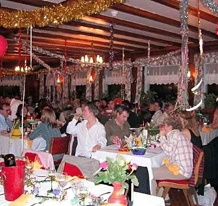 ホテル Restaurant Wolf Markstein